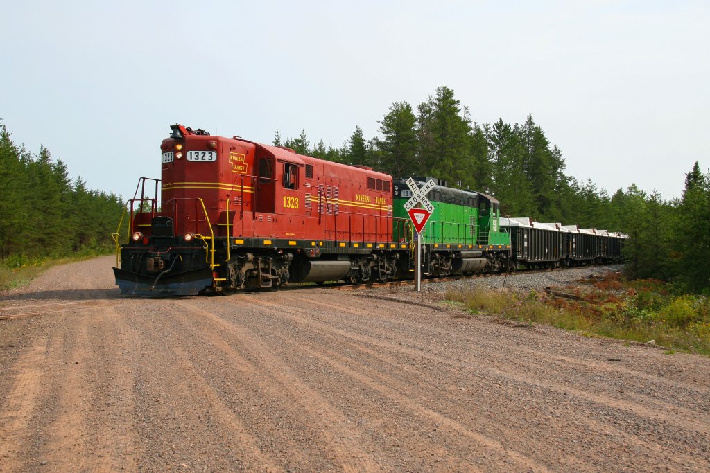 Mineral Range. Photo by Dan Grudzielanek